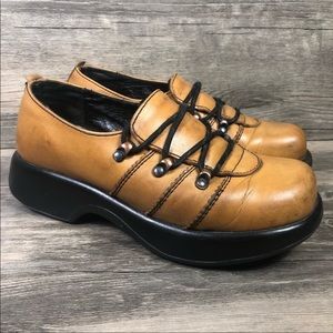 Dansko Janika Brown Leather Oxford Laced Mules